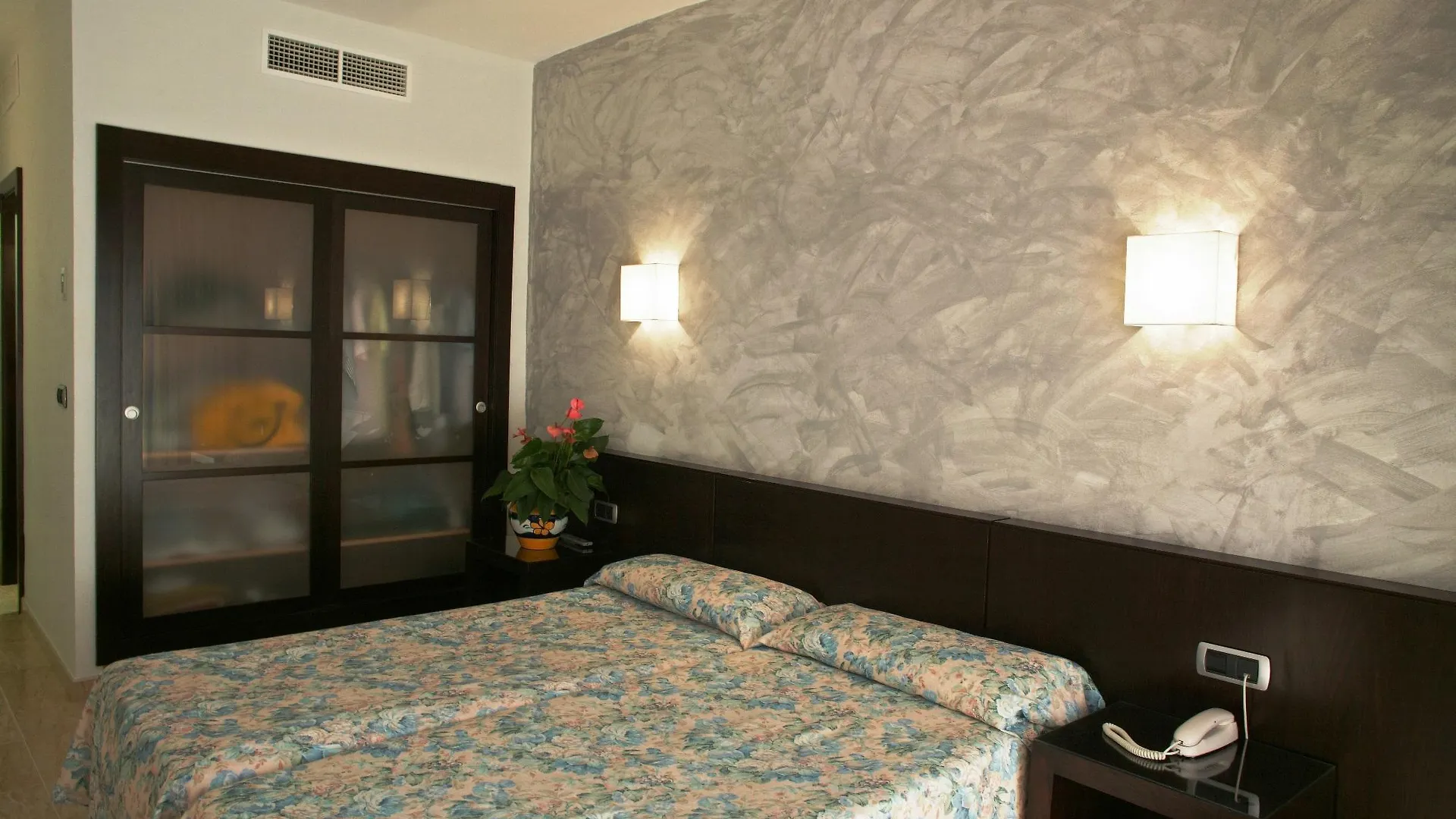 Htop Palm Beach & Spa #Htopenjoy Lloret de Mar 3*,  Spanien